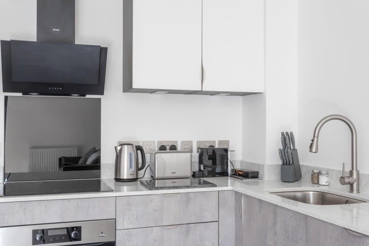 Stayzeni, Ouse Court Smart 2 Bed Flat York