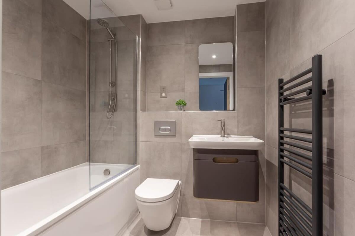 Stayzeni, Ouse Court Smart 2 Bed Flat Apartment